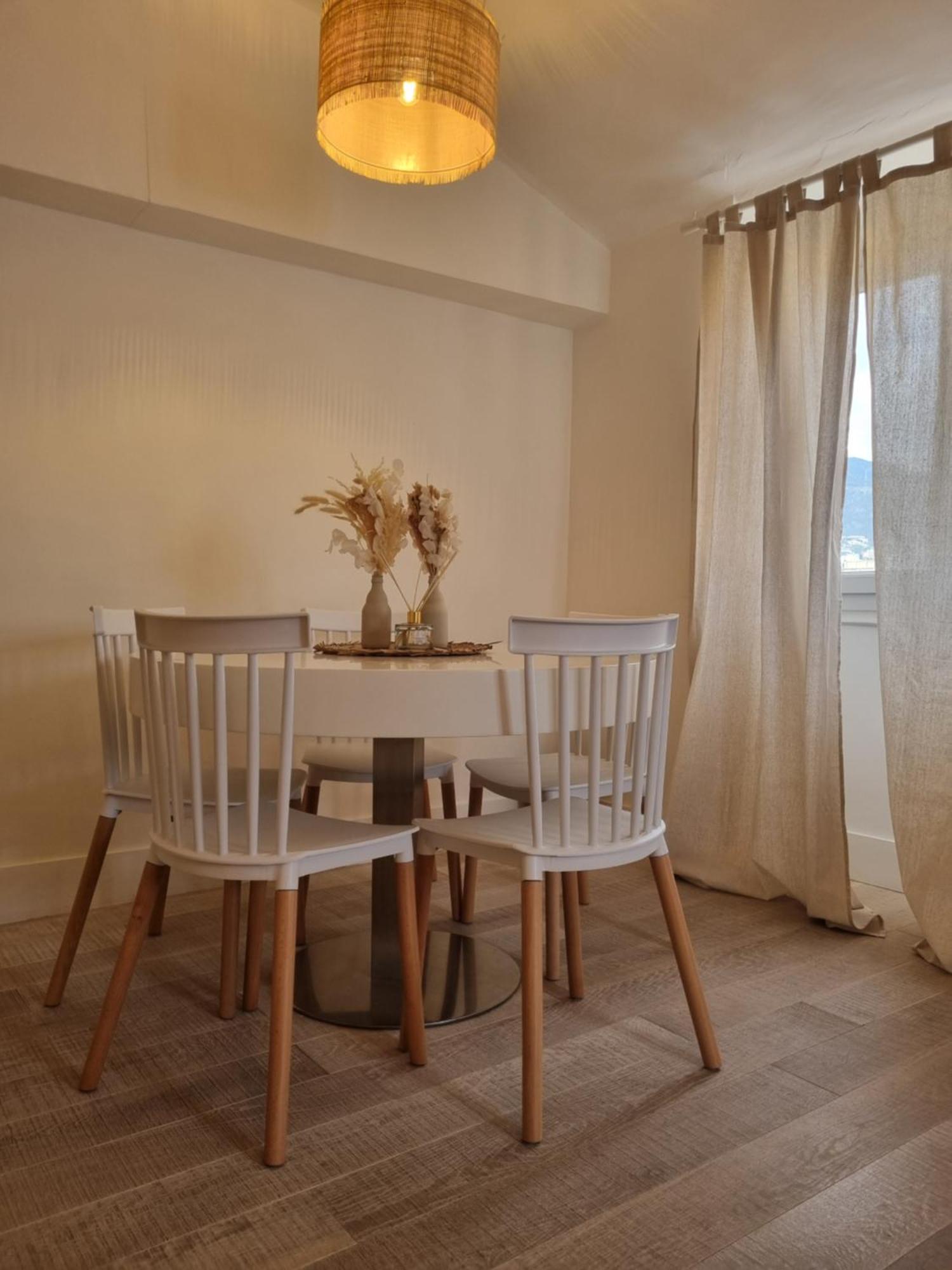 Appartement Avec Grande Terrasse Bastiya Dış mekan fotoğraf